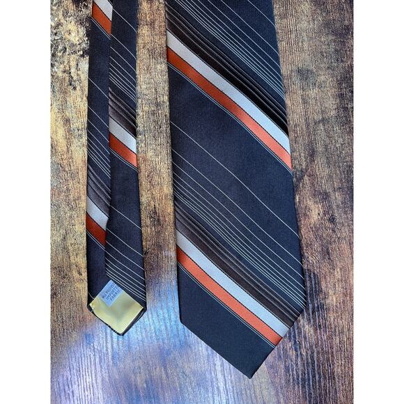 1970s Beau Brummell Brown Orange Fall Stripes Old Money Corporate Office Tie - Picture 7 of 9